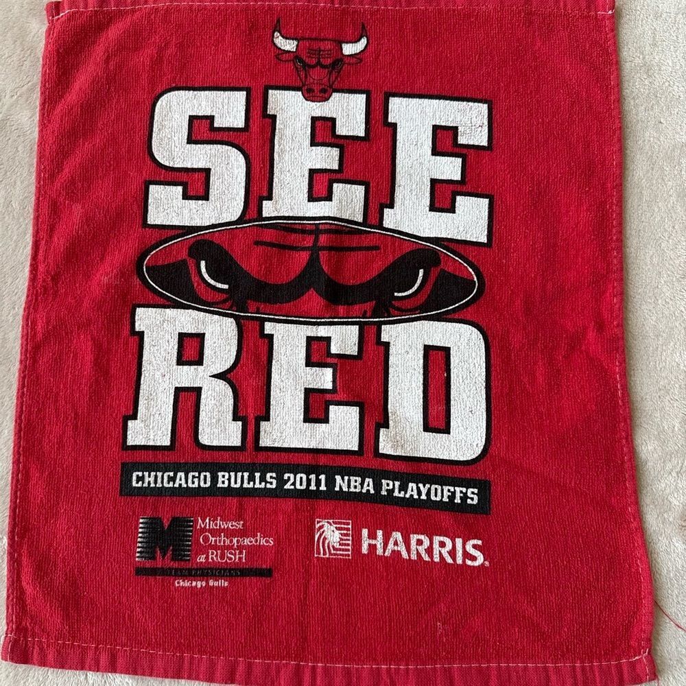 Red Bull Chicago 2011 NBA Playoffs Sport Basketball Towel Small 15x16.5"